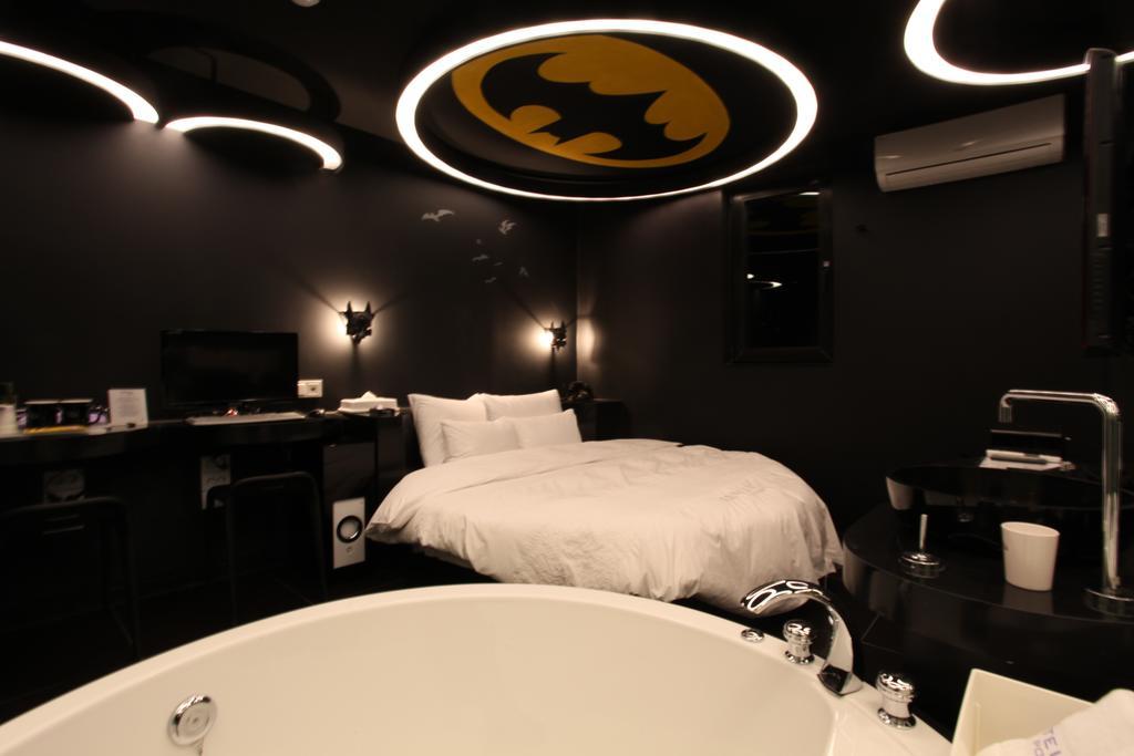 Hotel Pop2 Jongno Seoul Bagian luar foto